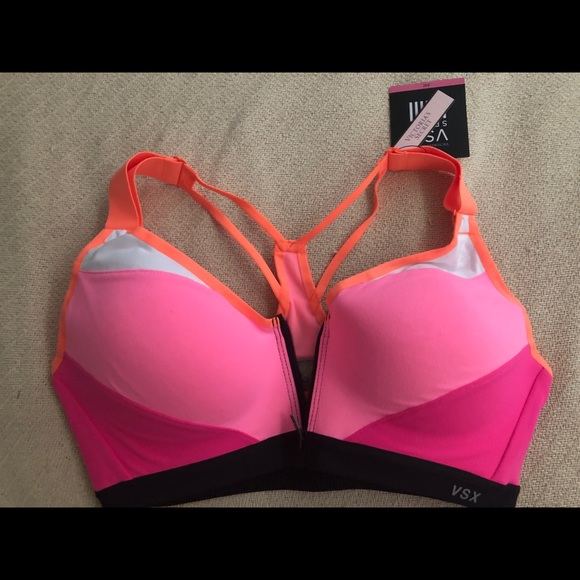 Victoria’s Secret sports bra - Picture 1 of 3